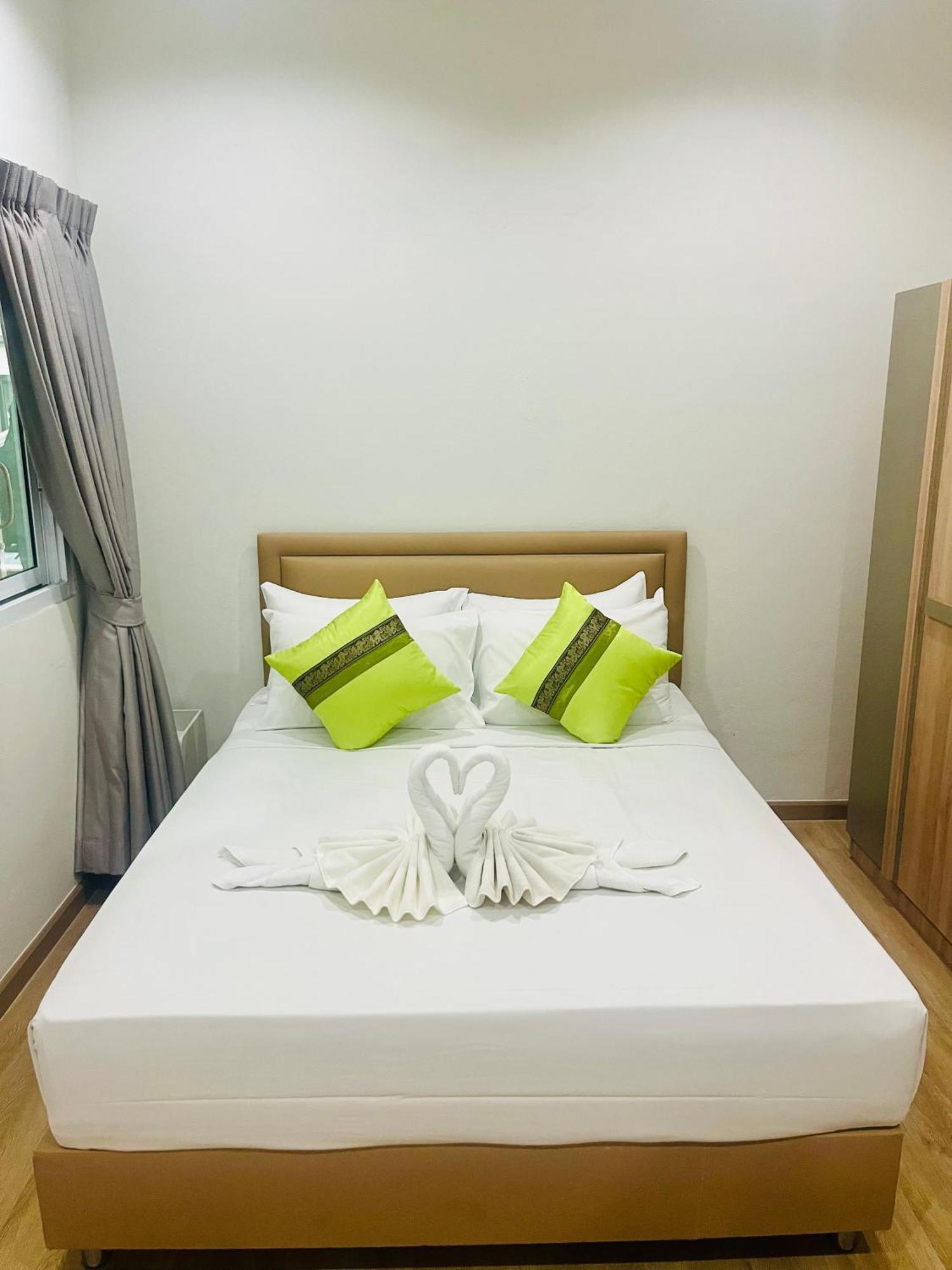 28 Boutique Hotel Patong Exterior foto